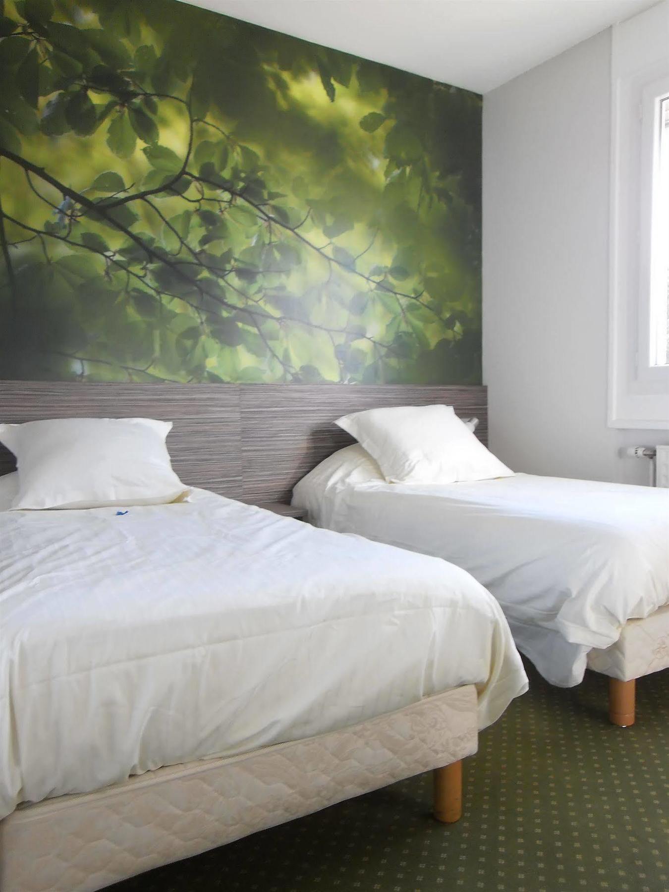 The Originals City, Hotel Dau Ly, Lyon Est ブロン エクステリア 写真