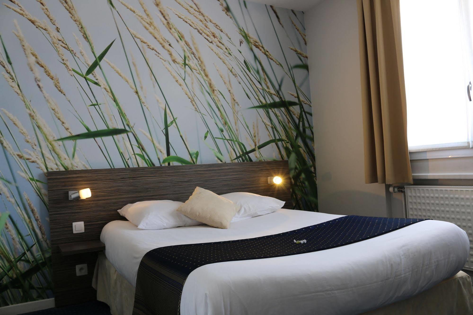 The Originals City, Hotel Dau Ly, Lyon Est ブロン エクステリア 写真
